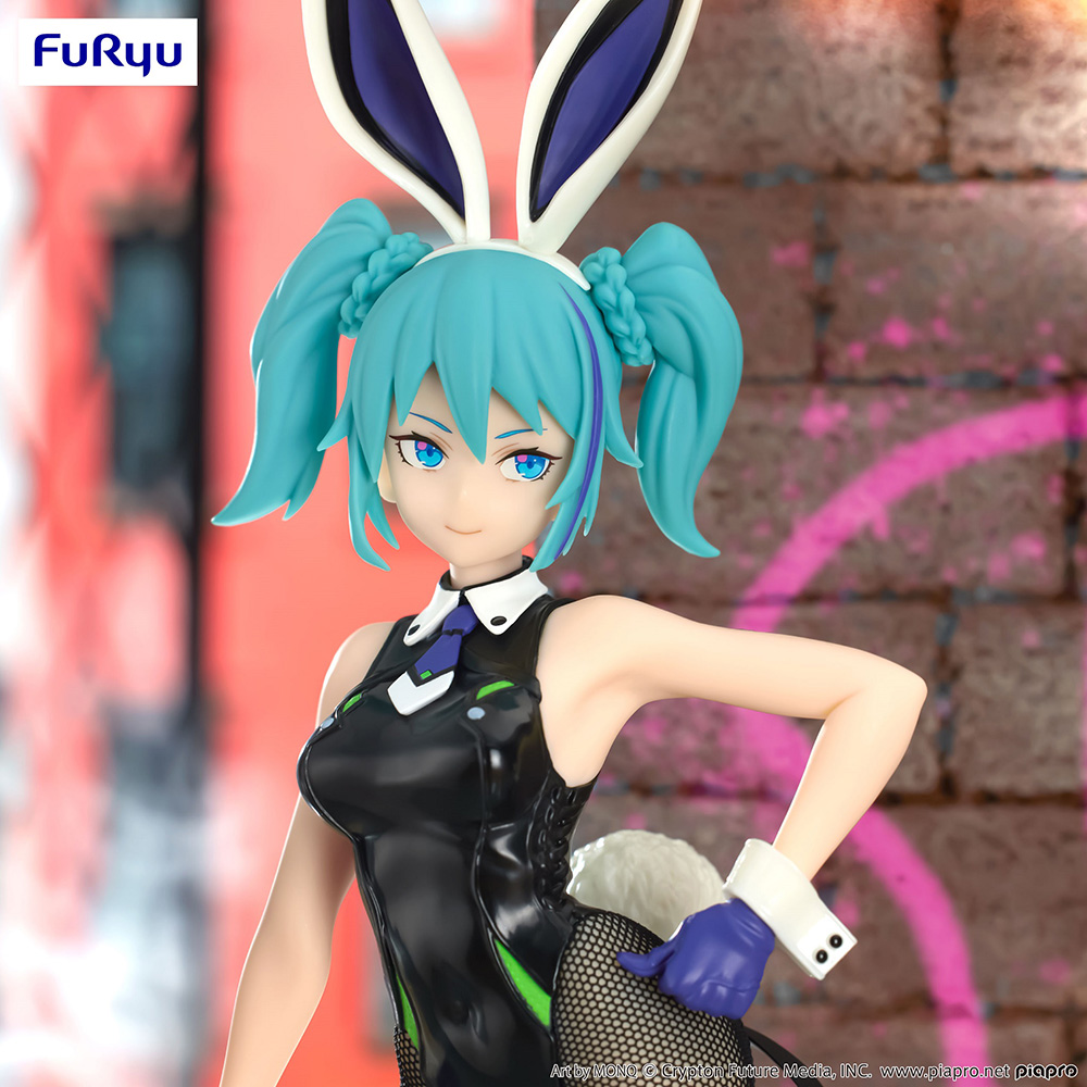 Hatsune Miku BiCute Bunnies Figure -Street Violet Color ver.- | Ultra Tokyo  Connection